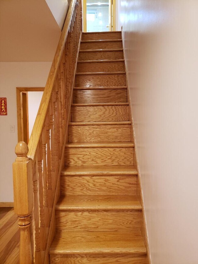 Building Photo - 1969 W 8th St