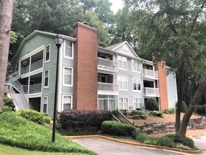 Building Photo - 1378 Keys Lake Dr NE