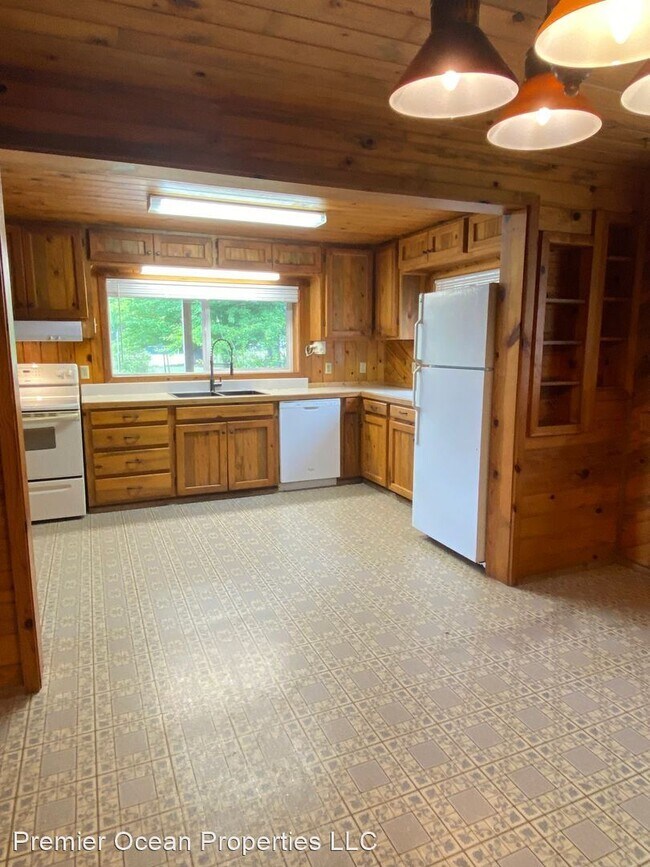 Foto del edificio - 3 br, 2 bath House - 15699 Goshen Ln.
