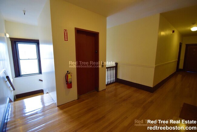 Foto del edificio - 31 Park Dr