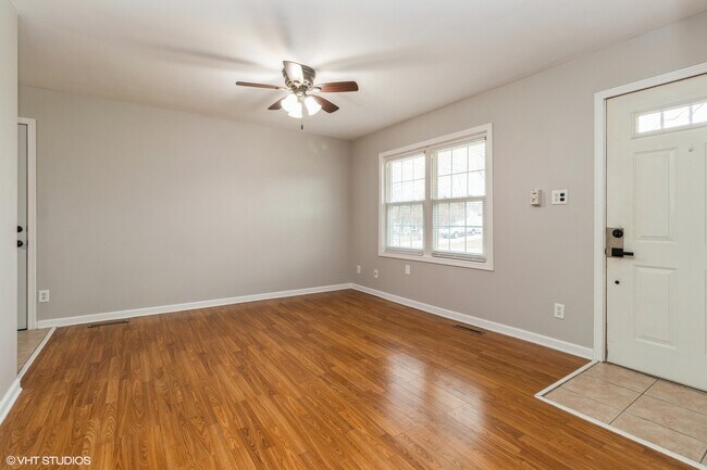 Foto del edificio - 1214 Highland Ave