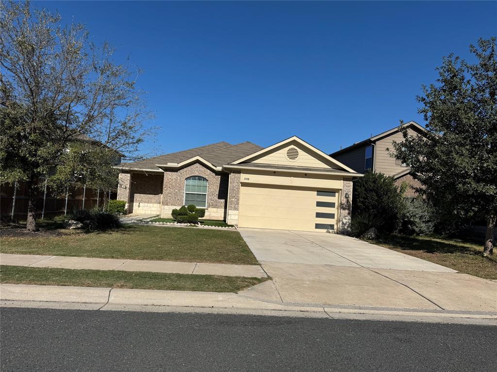 Foto principal - 3108 Armidale Dr