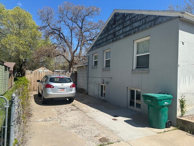 Foto del edificio - 449 Center St