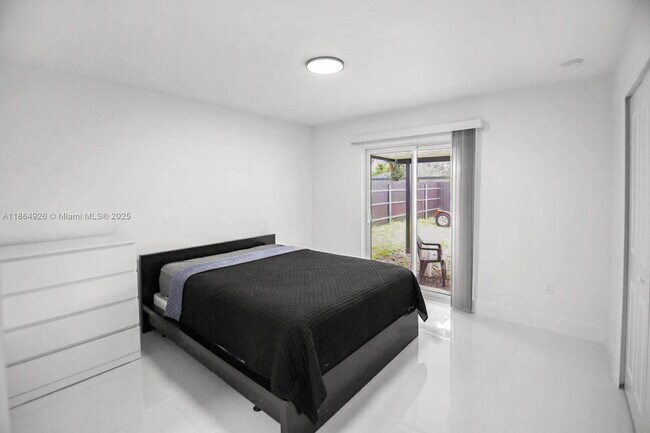 Foto del edificio - 22810 SW 122nd Ct