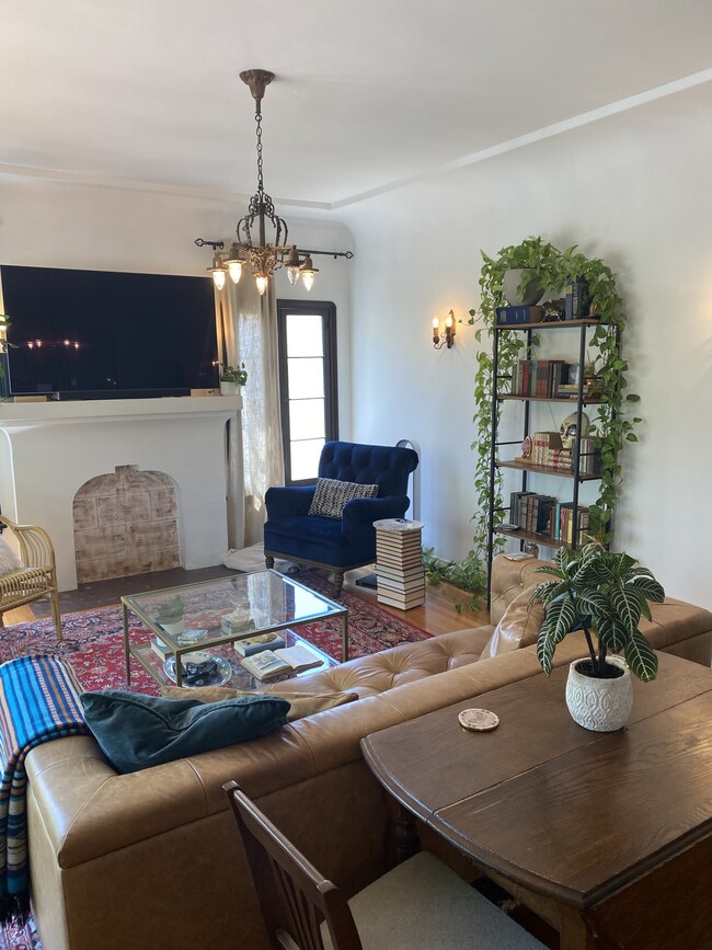 Living Room with Faux Fireplace - 325 S Cochran Ave