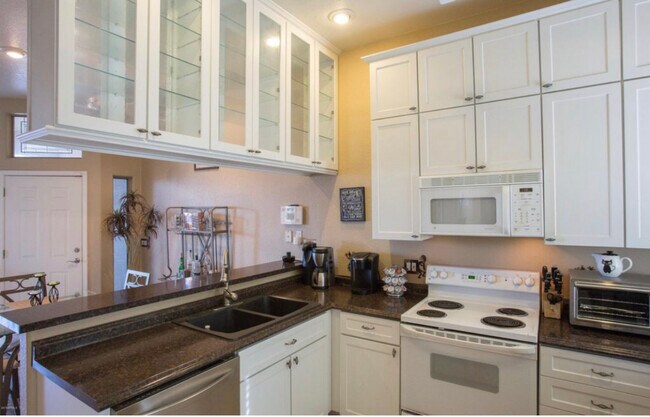 Foto del edificio - 12836 N Mountainside Dr