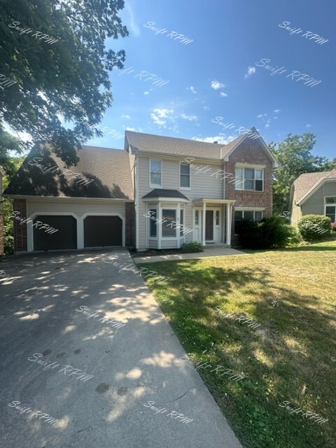 Primary Photo - 15602 Maple St