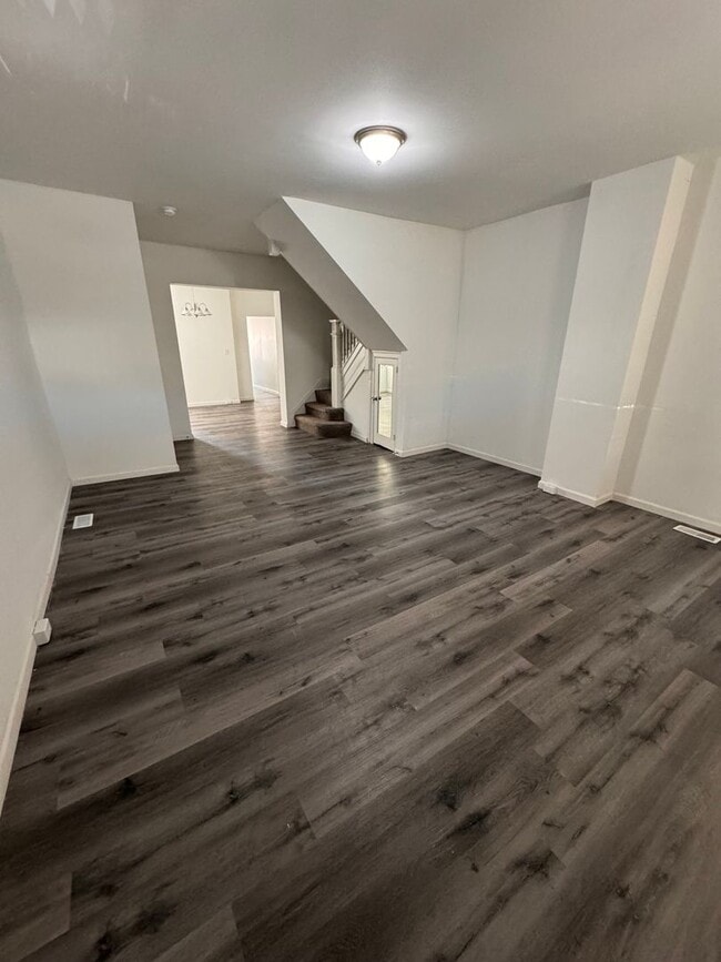 Foto del edificio - Charming 3 Bedroom Home in West Baltimore