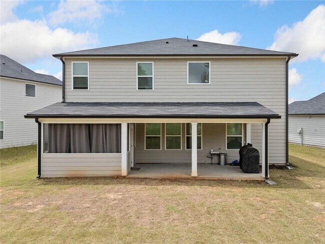 Foto del edificio - 5911 Green Ash Ct