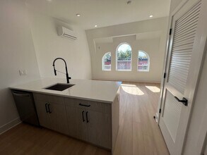 Building Photo - 4253 Viola St