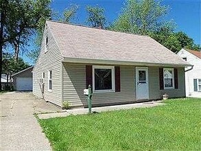 Building Photo - 1413 Anderson Rd