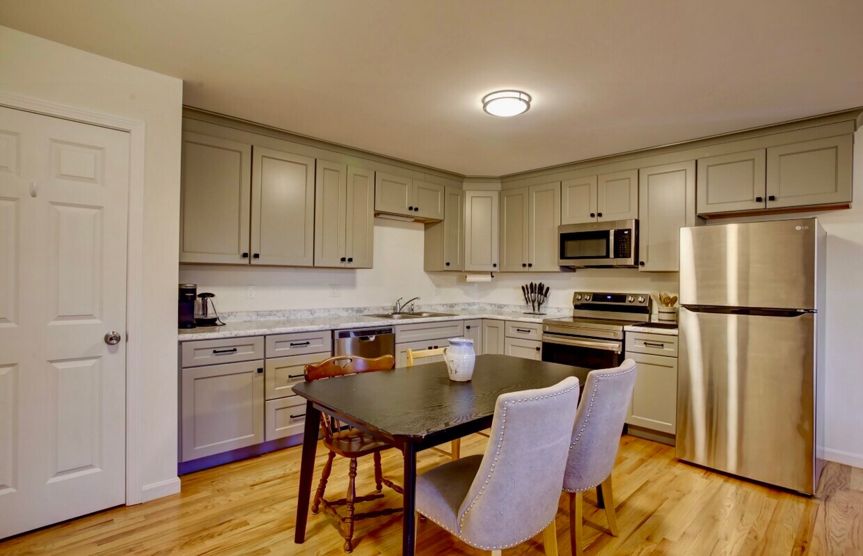 34 Perry Ct, Westbrook, ME 04092 Townhome Rentals in Westbrook ME