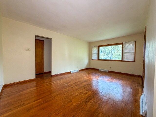 344 S Inglewood Ave Youngstown, OH 44515 – photo 4