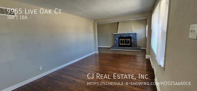 Foto del edificio - 9955 Live Oak Ct