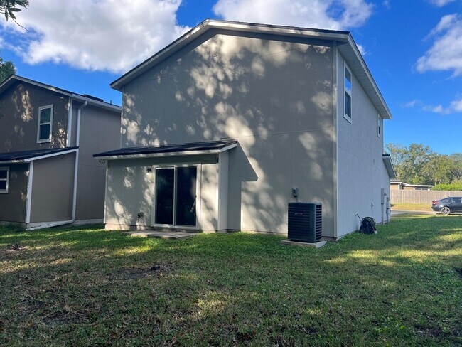 Back View - 4252 Adirolf Rd