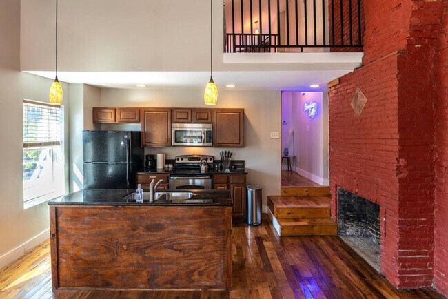 Foto del edificio - 400 E 13th St