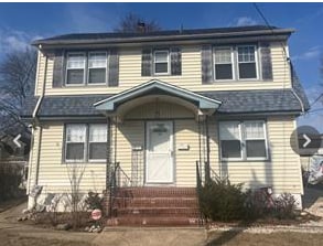 Primary Photo - 32 Vine St