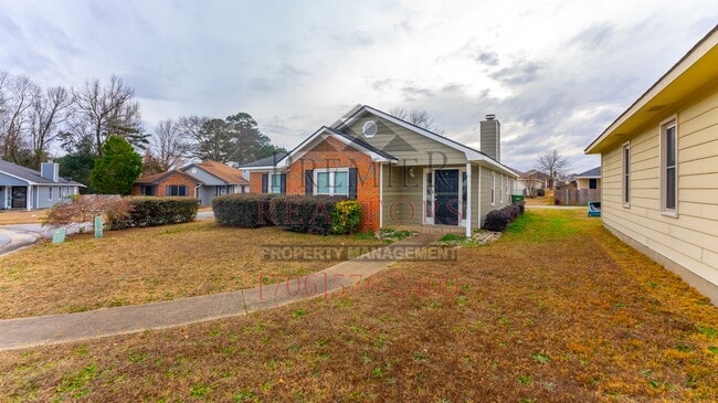 Building Photo - 7039 Stoneybrook Dr