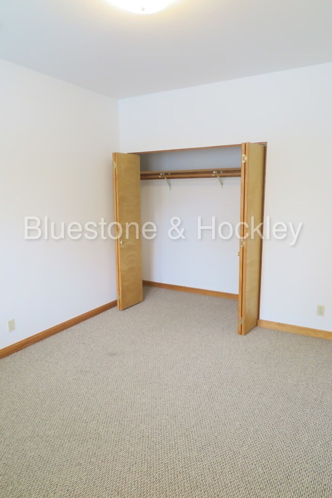 Building Photo - 1029 NW 23rd Ave