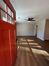 Building Photo - 1226 Beechview Dr SE