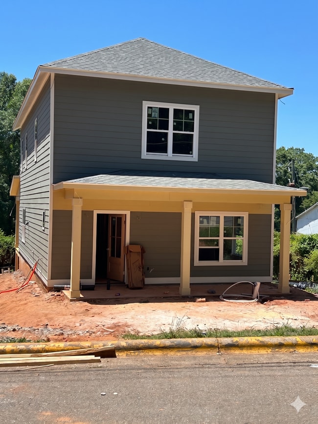 Building Photo - 4 Bedroom New Construction, 1 mile from Campus and Downtown