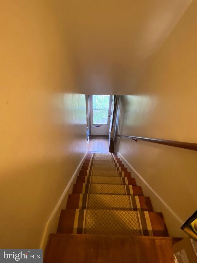 Foto del edificio - 801 W King St