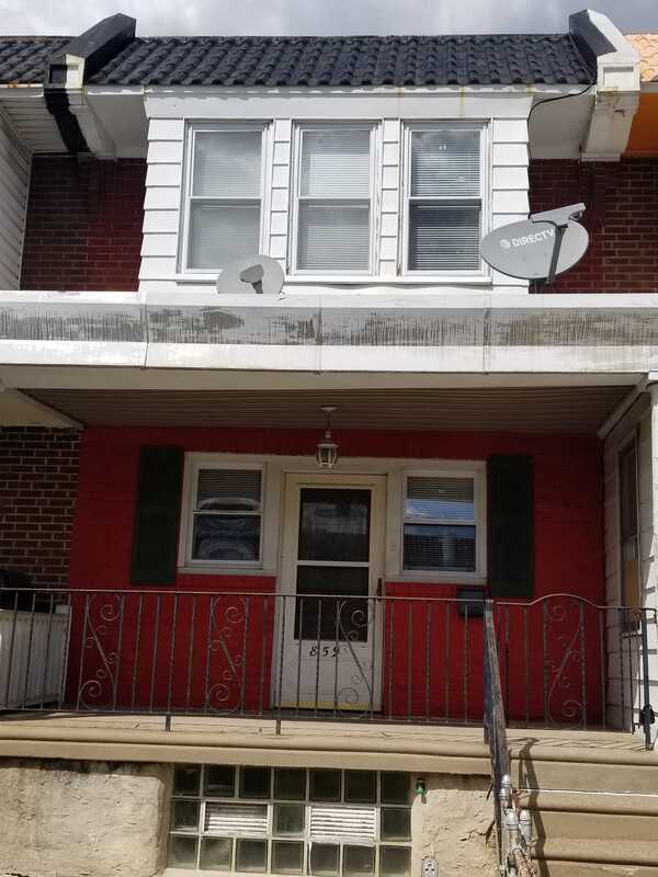 Foto principal - 859 Bridge St