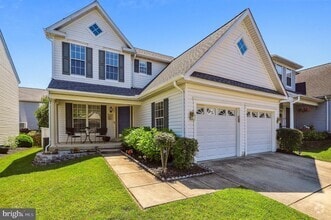 Building Photo - 1505 Avennel Way