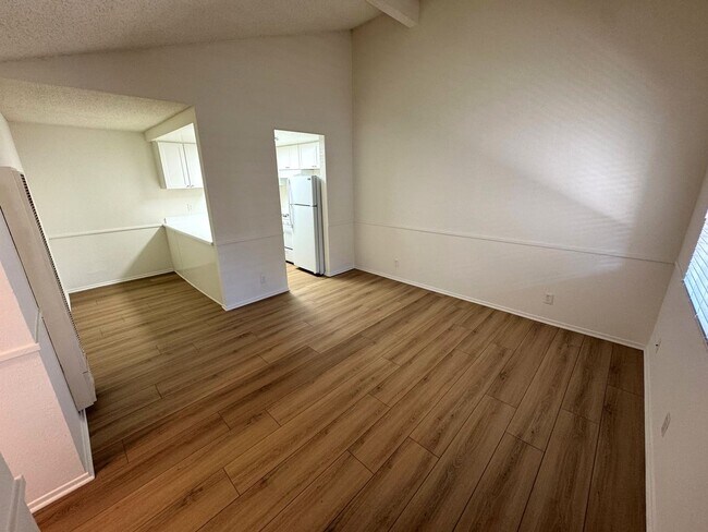 Foto del edificio - West Ventura Apartment