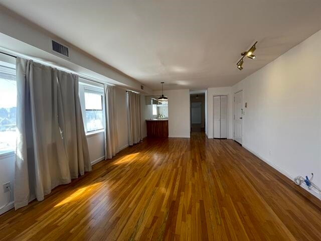Foto del edificio - 310 Palisade Ave