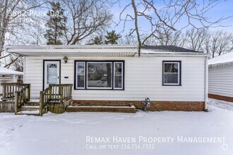 Building Photo - 3802 Park Dr