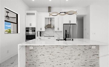 Building Photo - 310 Diplomat Pkwy E Building Photo - 310 Diplomat Pkwy E