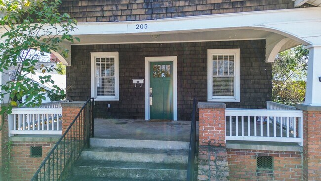 Foto del edificio - 205 Croft St