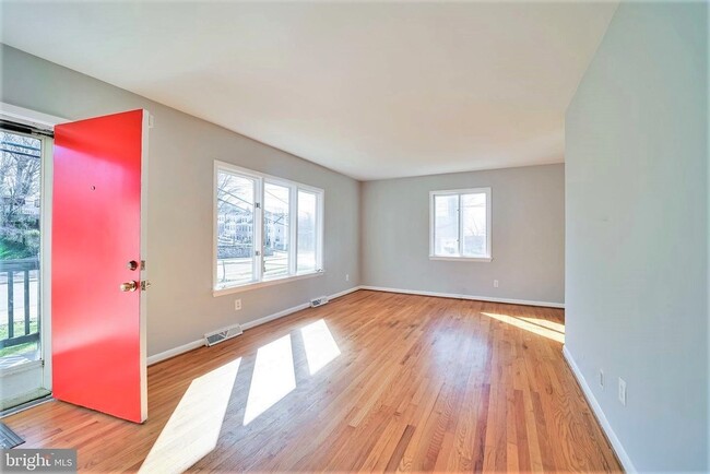 Foto del edificio - 1912 S Glebe Rd