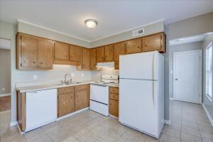 Building Photo - 2339 Walden Dr