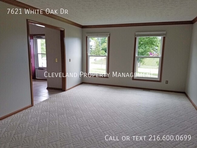 Building Photo - 7621 White Oak Dr