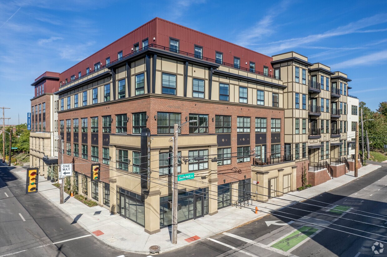 The Aubrey Apartments in Columbus, OH