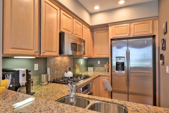 Foto del edificio - 467 Bedford Loop
