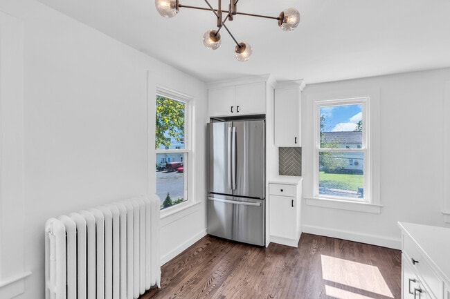 Building Photo - 298 Liberty St