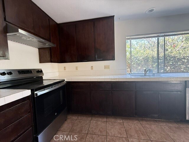 Foto del edificio - 17734 Gerritt Ave