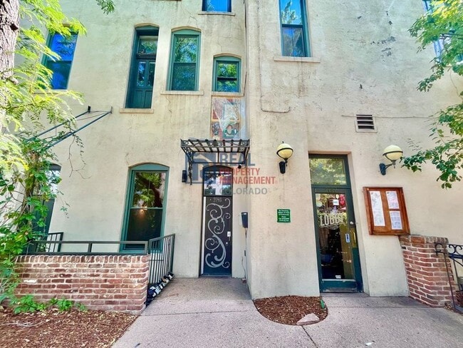 Building Photo - 2193 Arapahoe St