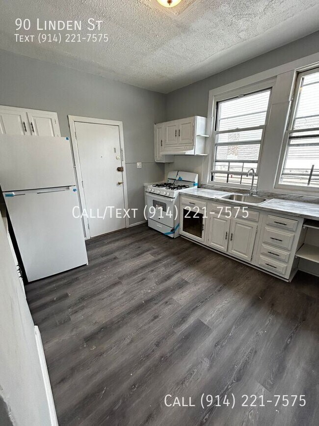 Foto del edificio - 90 Linden St