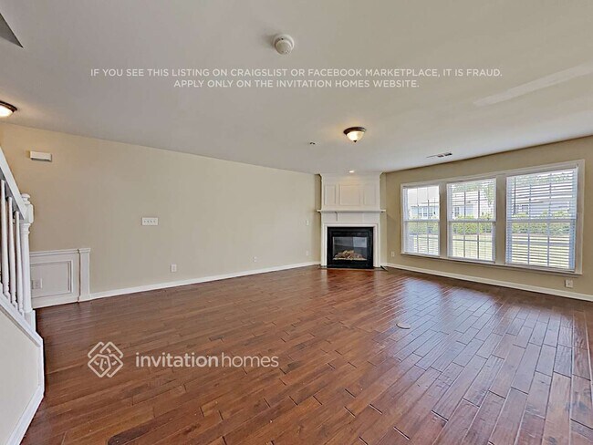 Building Photo - 320 Balaban Cir