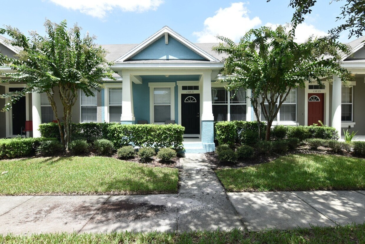 Foto principal - AVALON PARK 3br 3ba townhouse in Northwest...