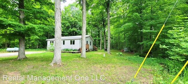 Building Photo - 3 br, 2 bath House - 19444 Bryan St