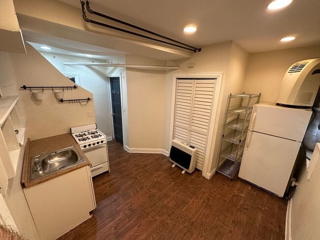 Foto del edificio - 1308 W Byron St