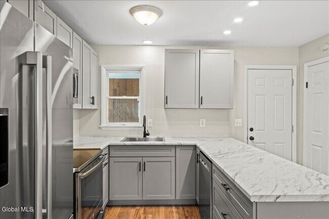 Foto del edificio - 314B Goode St