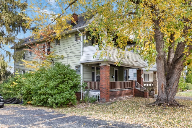 Foto del edificio - 2704 Natchez Ave