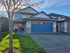 Building Photo - 6700 Acreman Pl