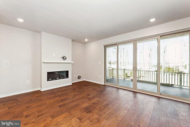 Building Photo - 1612 Field Sparrow Ter NE